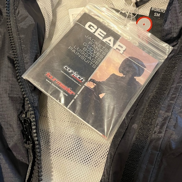 🖤 TOUR MASTER Sentinel Women’s Rain Jacket – S/M – NEW - Picture 12 of 12